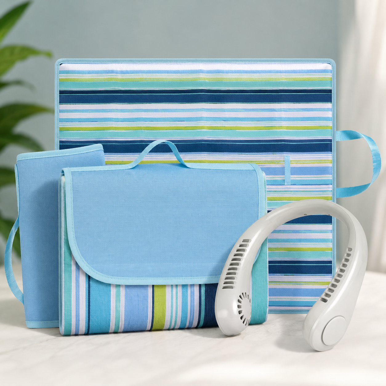 Set Ventilator de Gat Portabil cu 3 Trepte de Viteza, USB Reincarcabil + Patura pentru Picnic sau Plaja, Pliabila, Impermeabila, 150 x 200cm