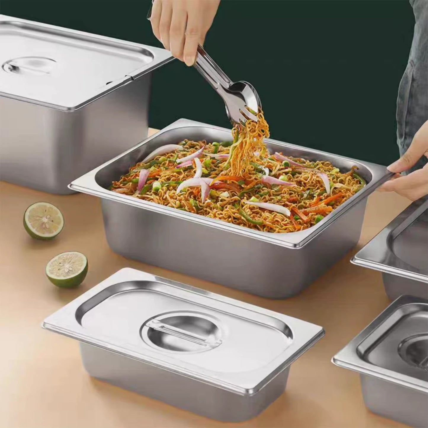 Tava Inox pentru Mentinerea Alimentelor Calde cu Capac, Design Compact Profesional pentru Bufet si Servire 32.5 x 12.6 x 10 cm