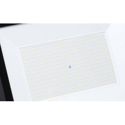 Proiector LED SMD 500W pentru Exterior, Protectie IP66, Lumina Alb Neutru 4000K, Alimentare 220V si Carcasa Rezistenta din Aluminiu